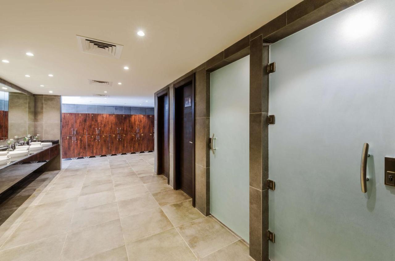 Best Western Plus Al Qurayyat City Center Extérieur photo