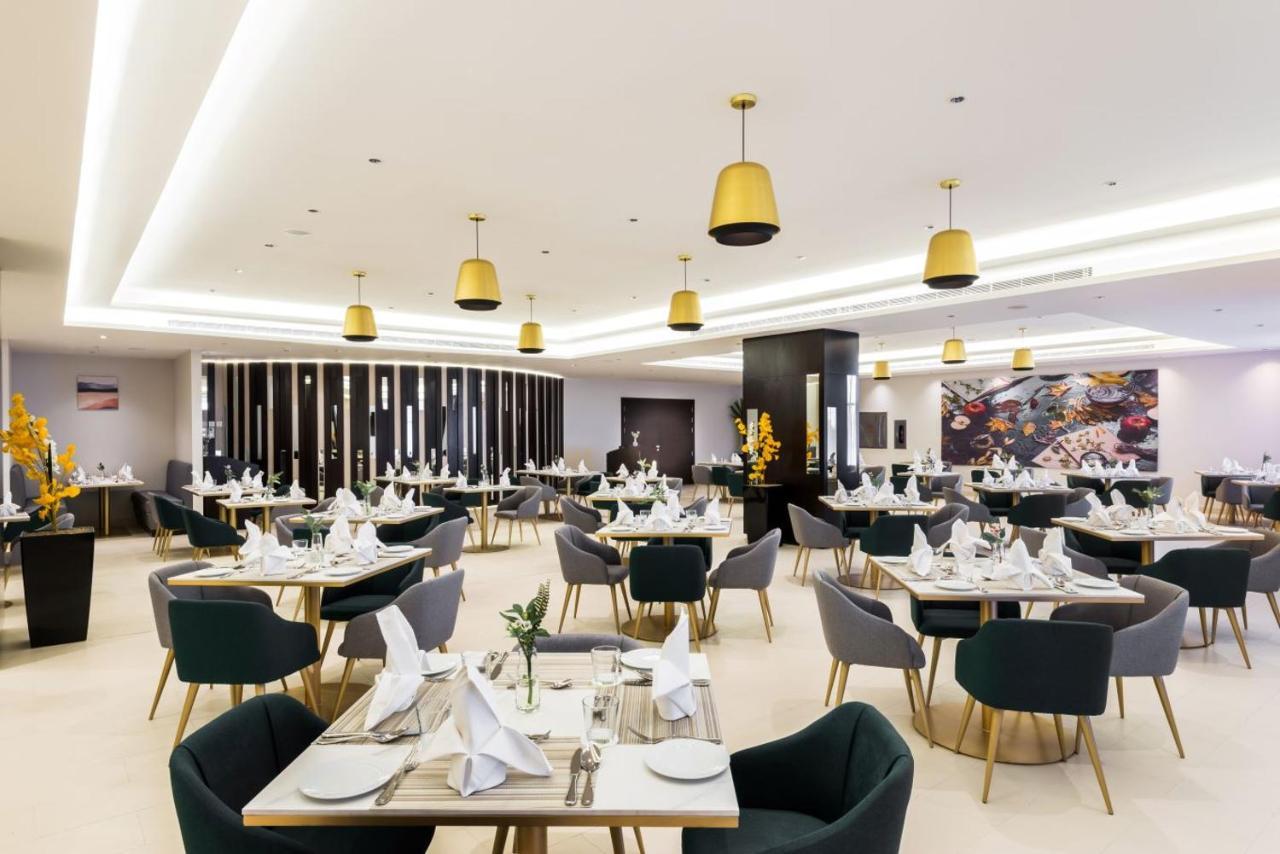 Best Western Plus Al Qurayyat City Center Extérieur photo