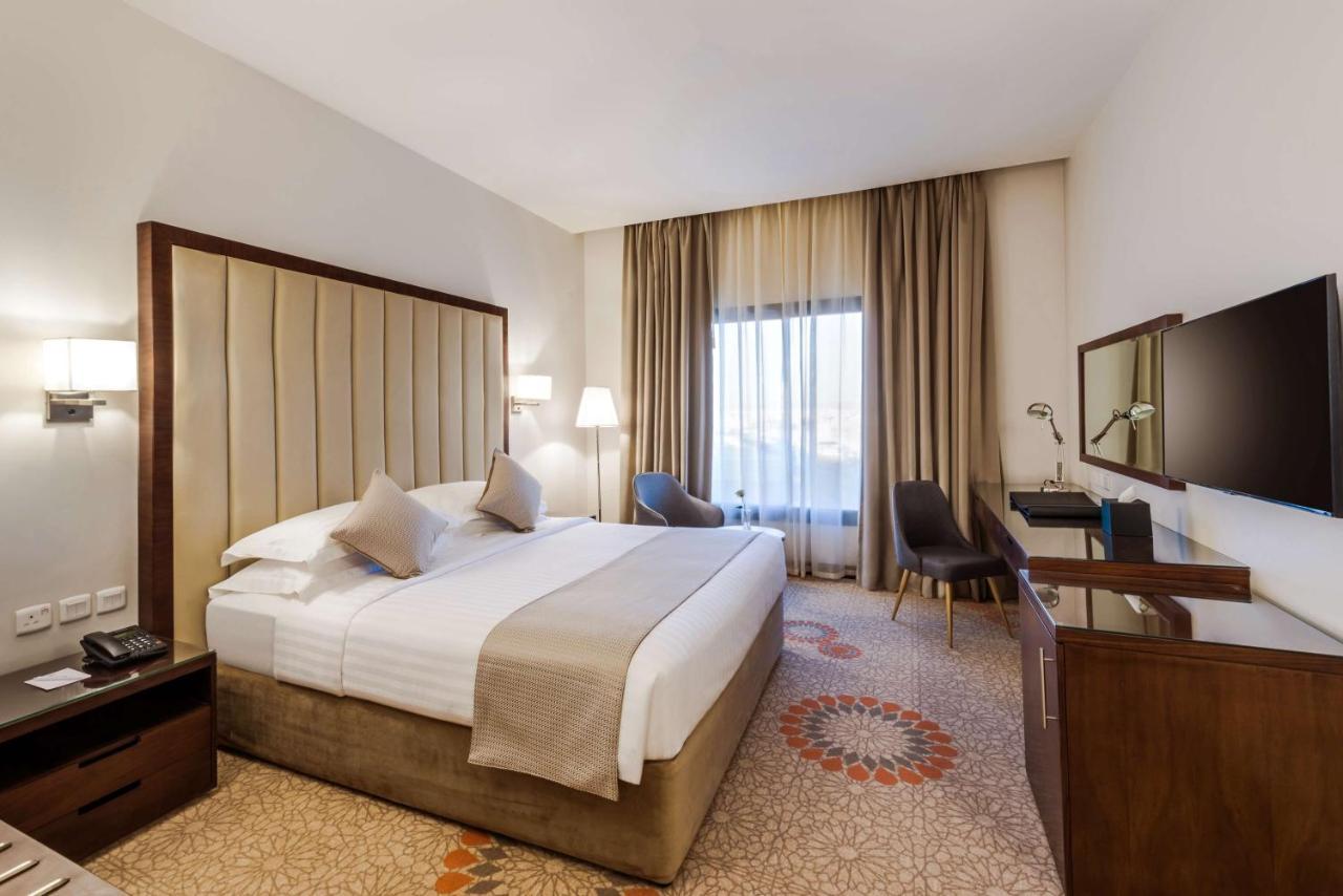 Best Western Plus Al Qurayyat City Center Extérieur photo