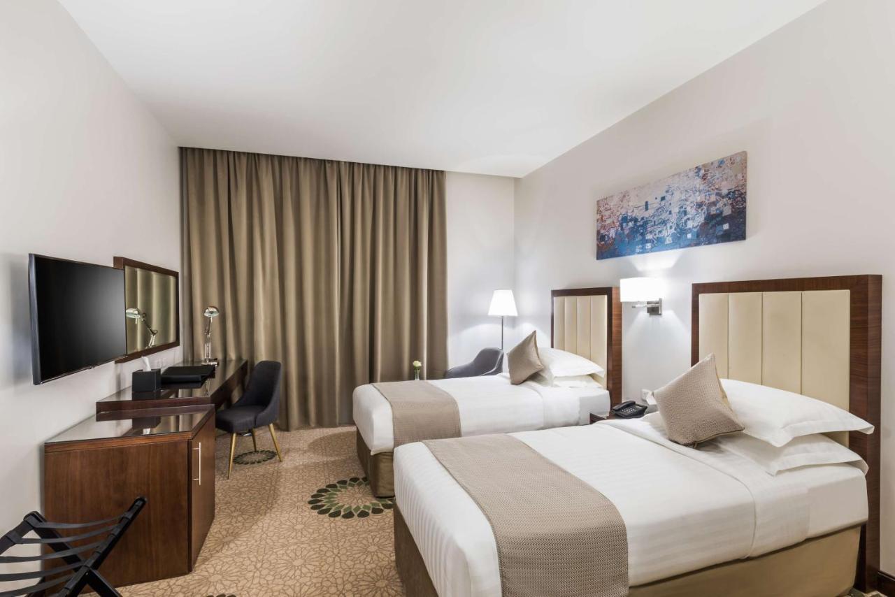 Best Western Plus Al Qurayyat City Center Extérieur photo