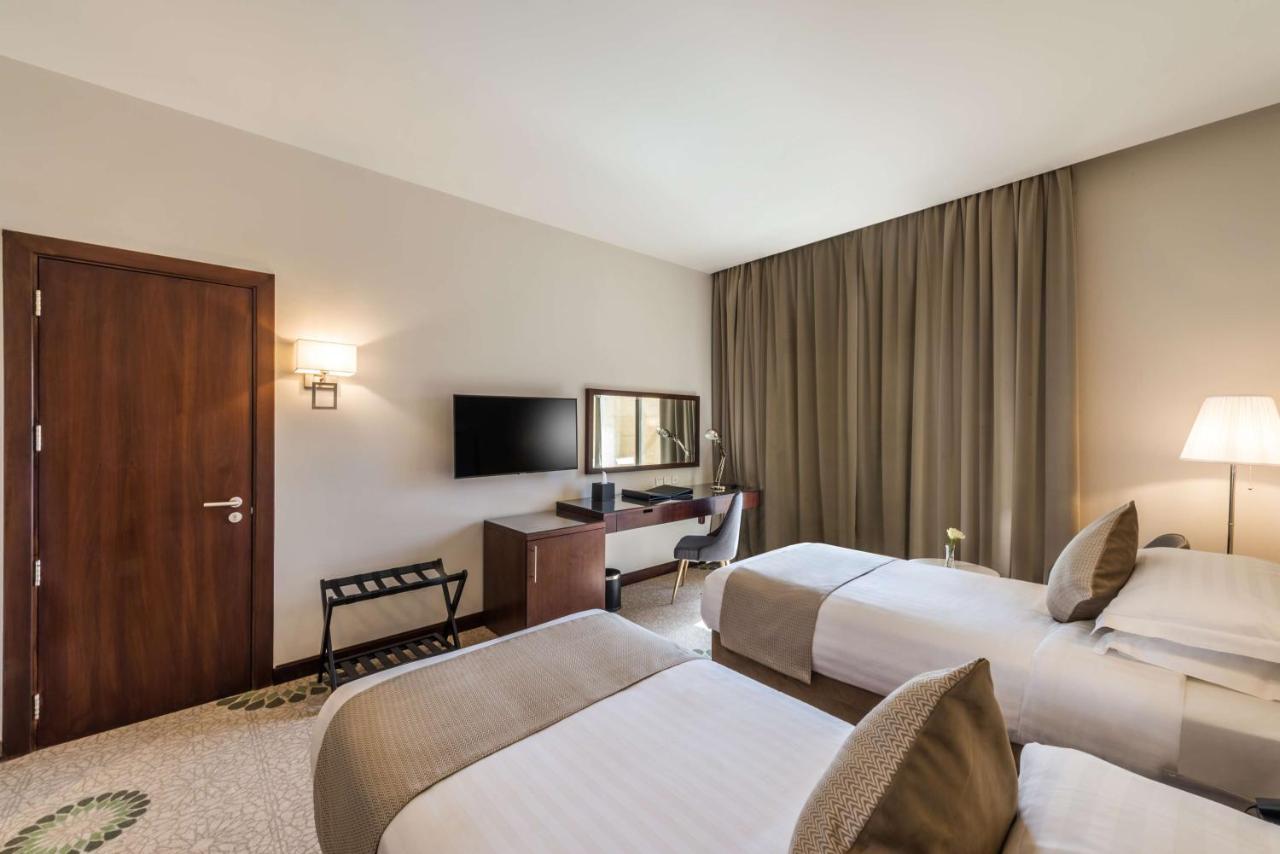 Best Western Plus Al Qurayyat City Center Extérieur photo