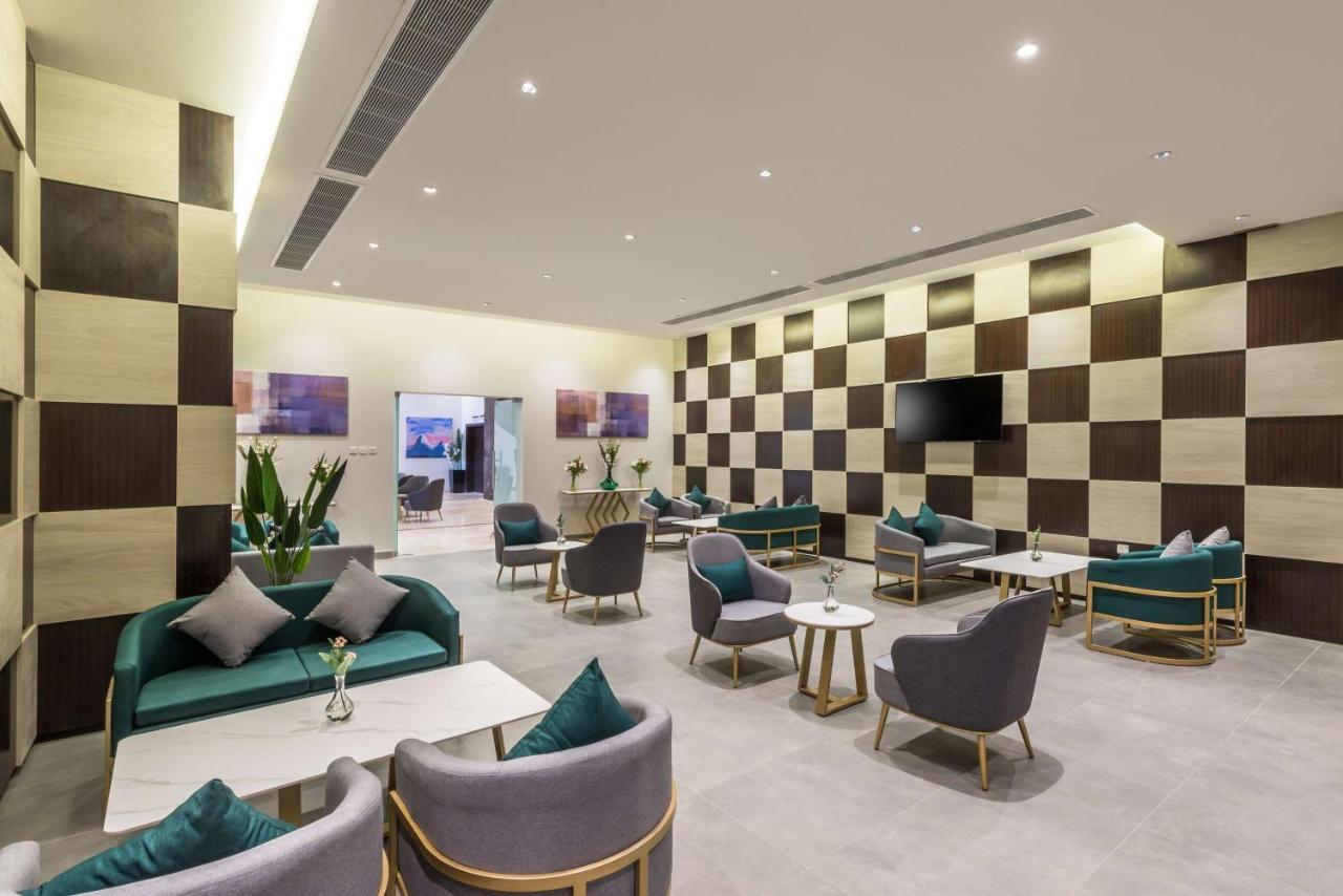 Best Western Plus Al Qurayyat City Center Extérieur photo