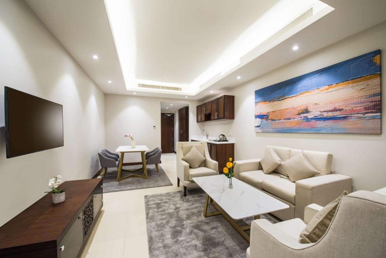 Best Western Plus Al Qurayyat City Center Extérieur photo