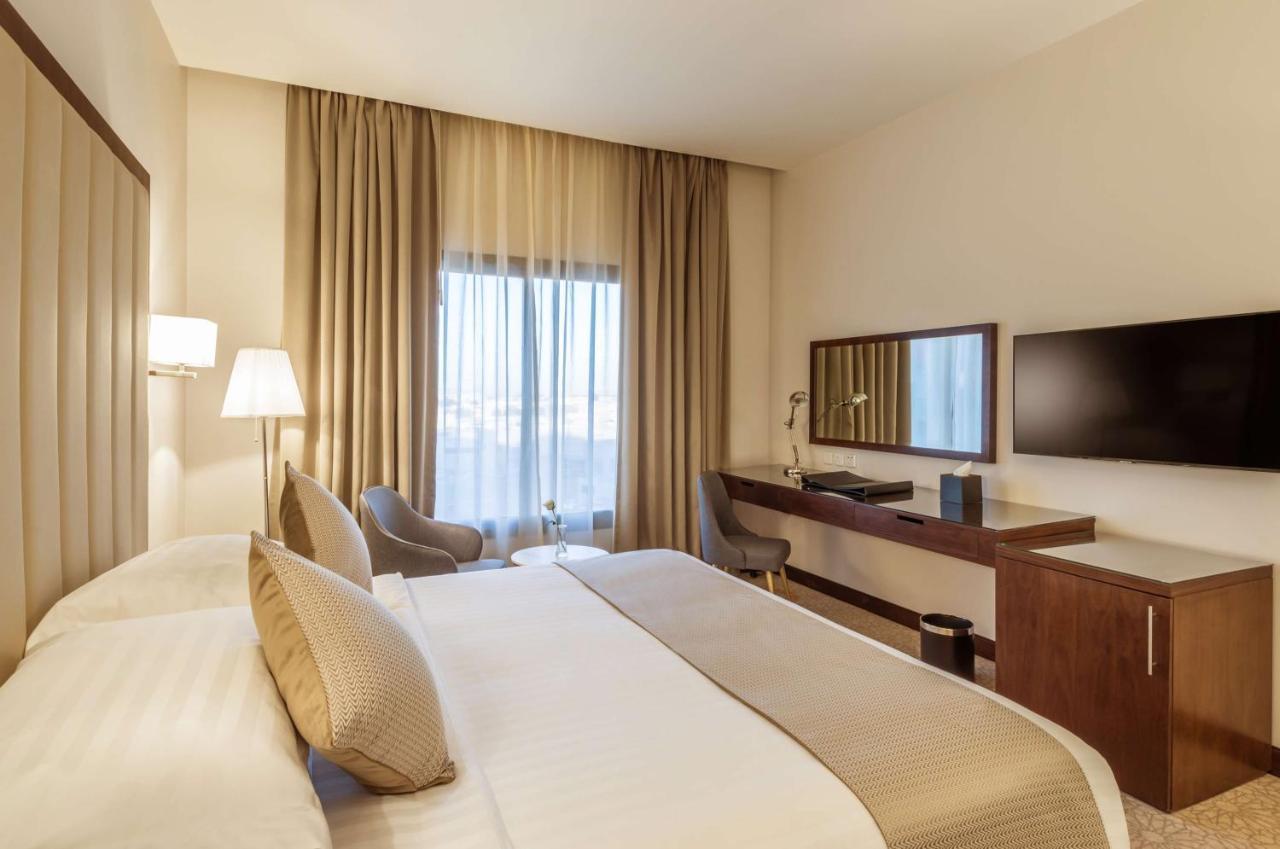 Best Western Plus Al Qurayyat City Center Extérieur photo